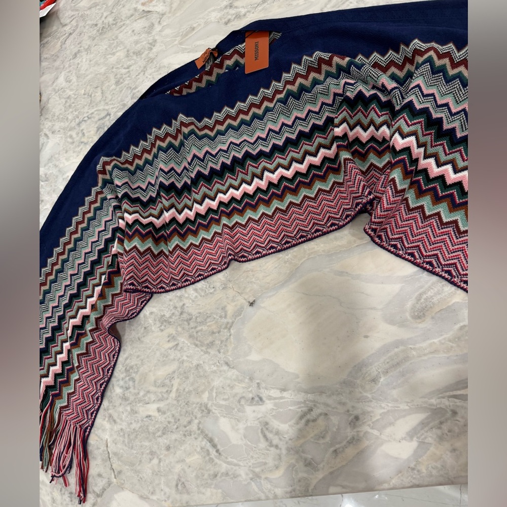💙NWT Missoni Multicolor poncho/ Scarf